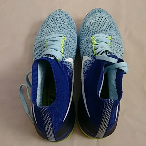 Nike Air Zoom All Out Flyknit Shoes - Picture 3 of 7